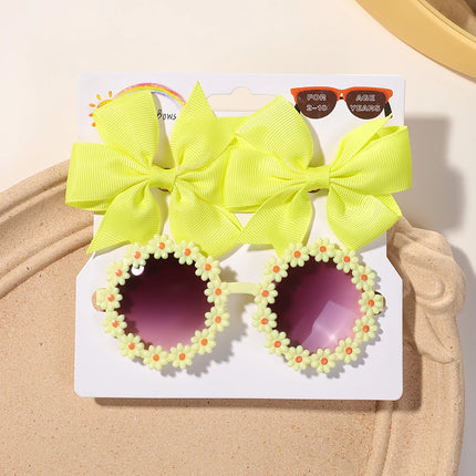 Kids’ hair clips & sunglasses set -Set de horquillas y gafas infantiles