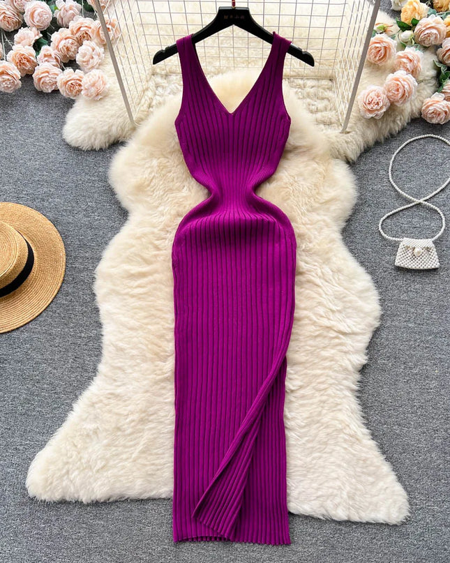 V-Neck Dress – Elastic Comfort and Style