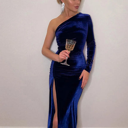 Vestido Elegante  Manga Larga y Abertura - Elegant Long Sleeve Dress with Slit