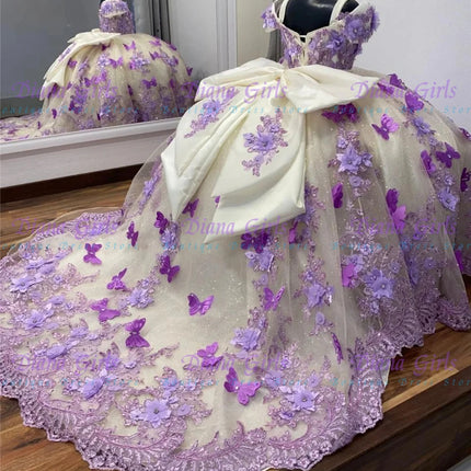 Girls’ fluffy tulle flower dress. - Vestido de tul esponjoso con flores para niña
