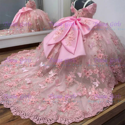 Girls’ fluffy tulle flower dress. - Vestido de tul esponjoso con flores para niña