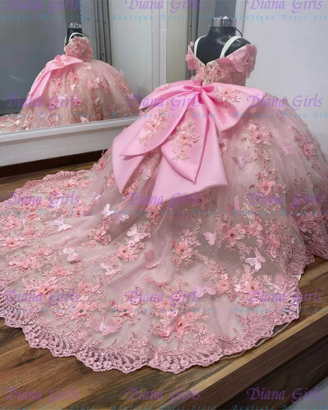 Girls’ fluffy tulle flower dress. - Vestido de tul esponjoso con flores para niña