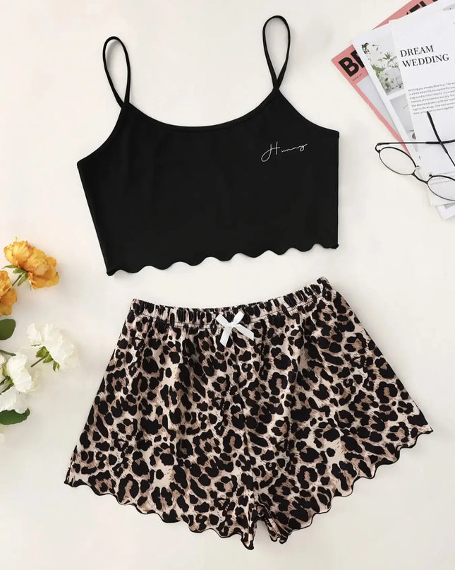 Women’s comfy pajama set – leopard print shorts