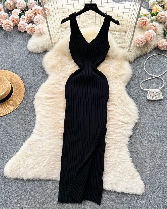 V-Neck Dress – Elastic Comfort and Style