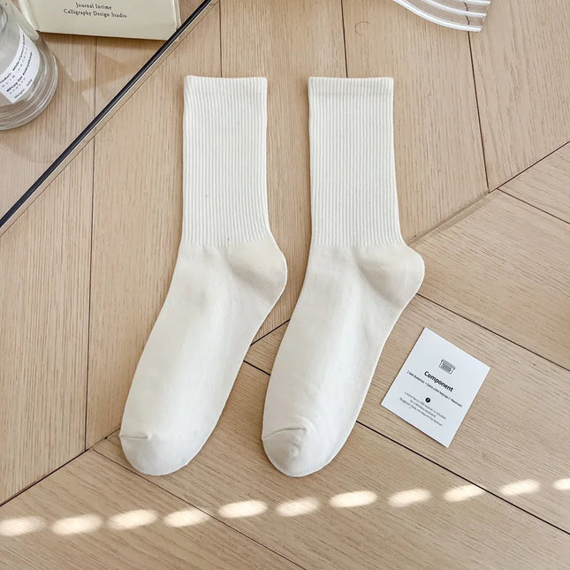 Plain Socks - Fashion Edition